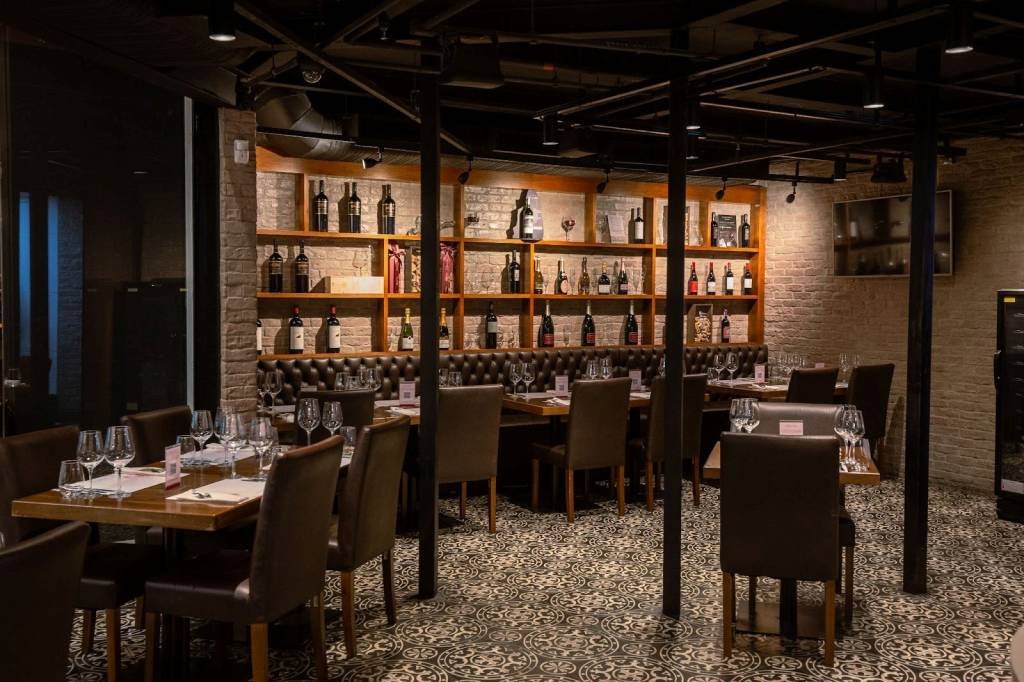 Grand Cru abre primeiro restaurante próprio, com cardápio 'descomplicado'