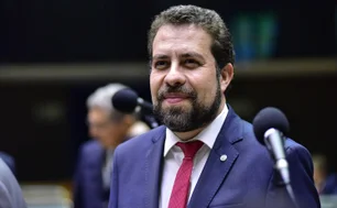 Imagem referente à matéria: Lula anuncia Boulos como novo ministro da Secretaria-Geral da Presidência