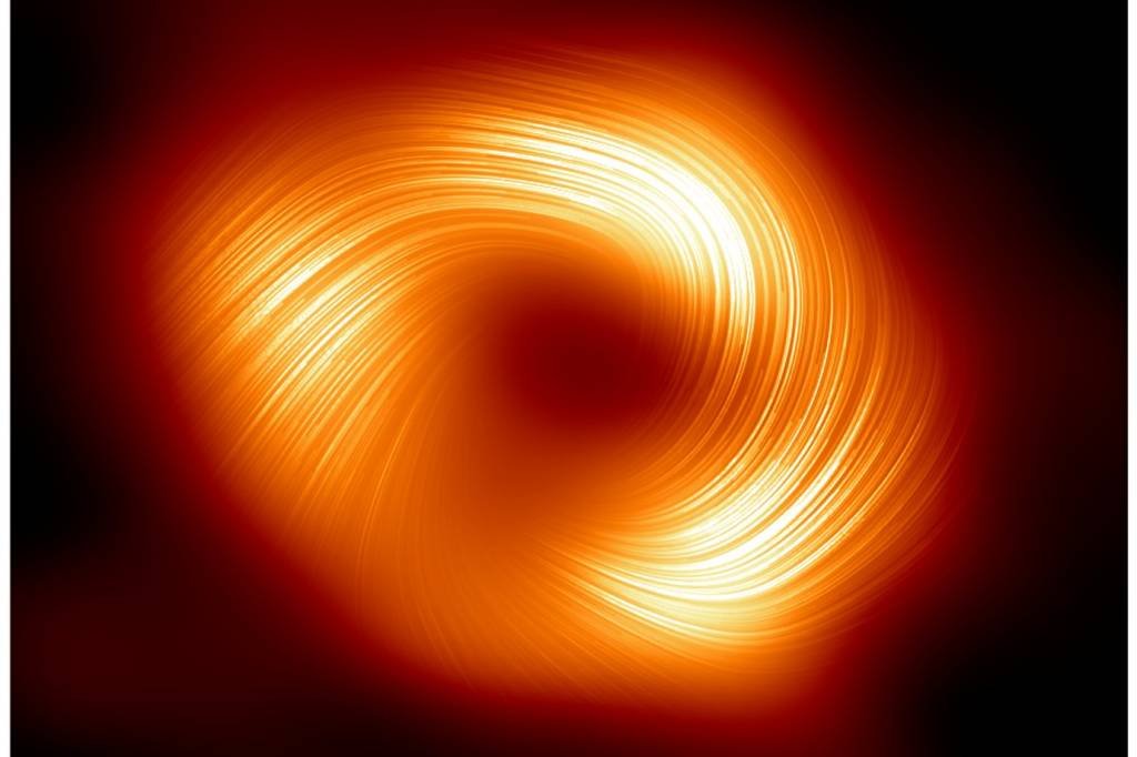 Cientistas divulgam imagem surpreendente de buraco negro no centro da Via Láctea