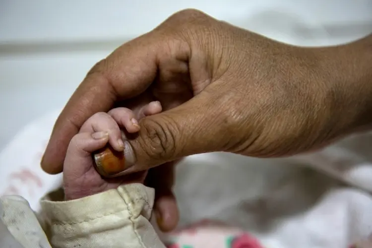 Mais de 162 milhões de crianças com menos de 5 anos morreram desde 2000, 72 milhões delas no primeiro mês de vida (Amélie BOTTOLLIER-DEPOIS/AFP Photo)