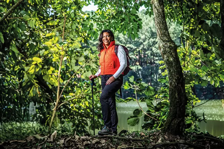 Andréa Cruz: trilhas e caminhadas que vão  de São Bento do Sapucaí, em São Paulo, ao Nepal (Leandro Fonseca/Exame)