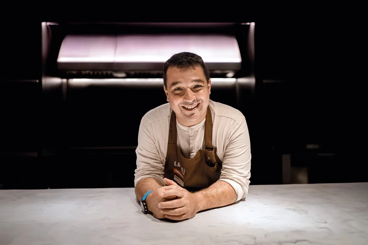 Rafa Costa e Silva: depois de passagem por restaurantes europeus premiados, está no comando do lasai, o primeiro colocado neste ranking da Casual Exame (Lasai/Divulgação)