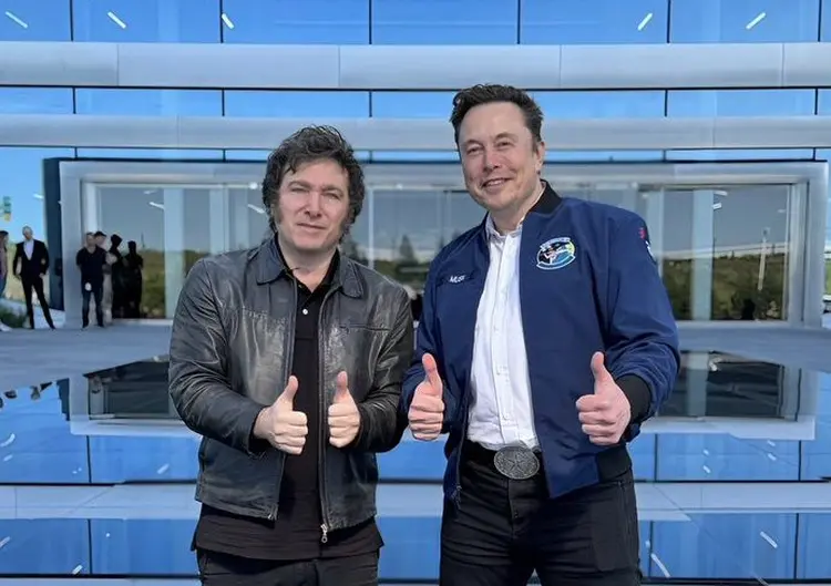 Javier Milei e Elon Musk: presidente da Argentina tem o apoio de grandes investidores internacionais (X/Reprodução)