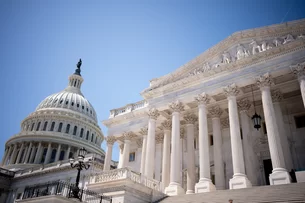 Senado dos EUA aprova pacote de ajuda de US$ 95 bi para Ucrânia, Israel e Taiwan