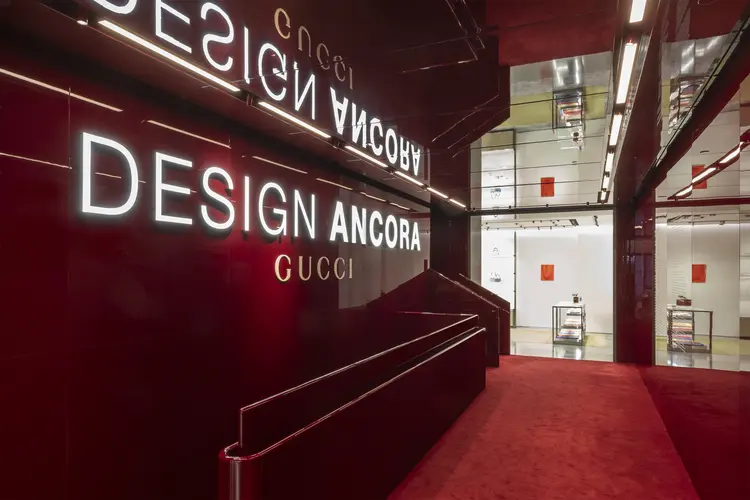 Design Ancora: Gucci recebe convidados na flagship store da grife na Via Montenapoleone. (Divulgação/Divulgação)