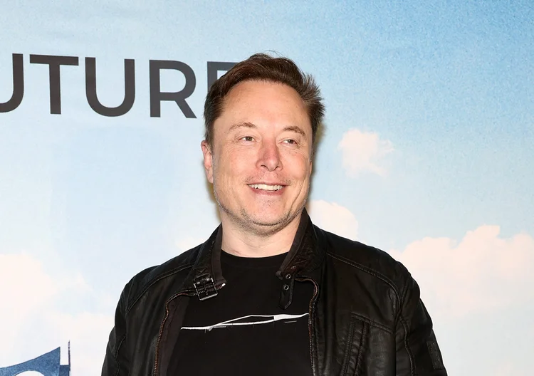 xAI de Elon Musk tem igualado resultado das melhores empresas de inteligência artificial do mercado. (Arturo Holmes/AFP)