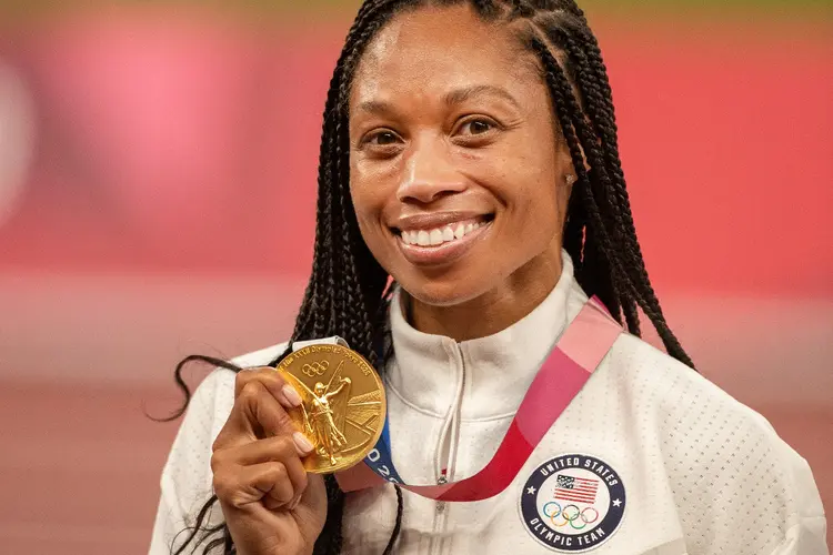 Allyson Felix, dos EUA, medalhista do Atletismo durante as Olimpíadas de 2020 (Tim Clayton/Corbis /Getty Images)