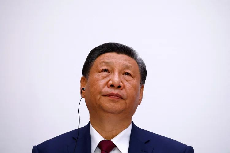 Xi Jinping: pensamentos de líder chinês devem alimentar chatbot do país (Sarah Meyssonnier / POOL/AFP)