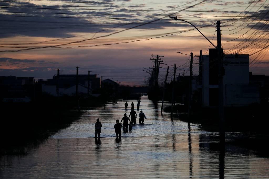 Rio Grande do Sul tem novo alerta de perigo para chuvas e ciclone