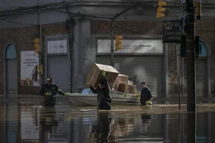 Imagem referente à matéria: Enchentes no RS: deputados aprovam 'calamidade' até 2026 e derrubam regras de gastos