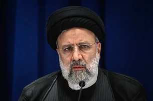 Líderes globais reagem à morte do presidente do Irã, após acidente de helicóptero nesse domingo