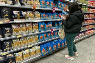 Inflação na Argentina cai pela metade e atinge 4,2% em maio