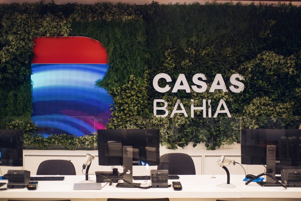 Imagem referente à notícia: Mais enxuta, Casas Bahia reduz em 12% o prejuízo líquido no 1º trimestre