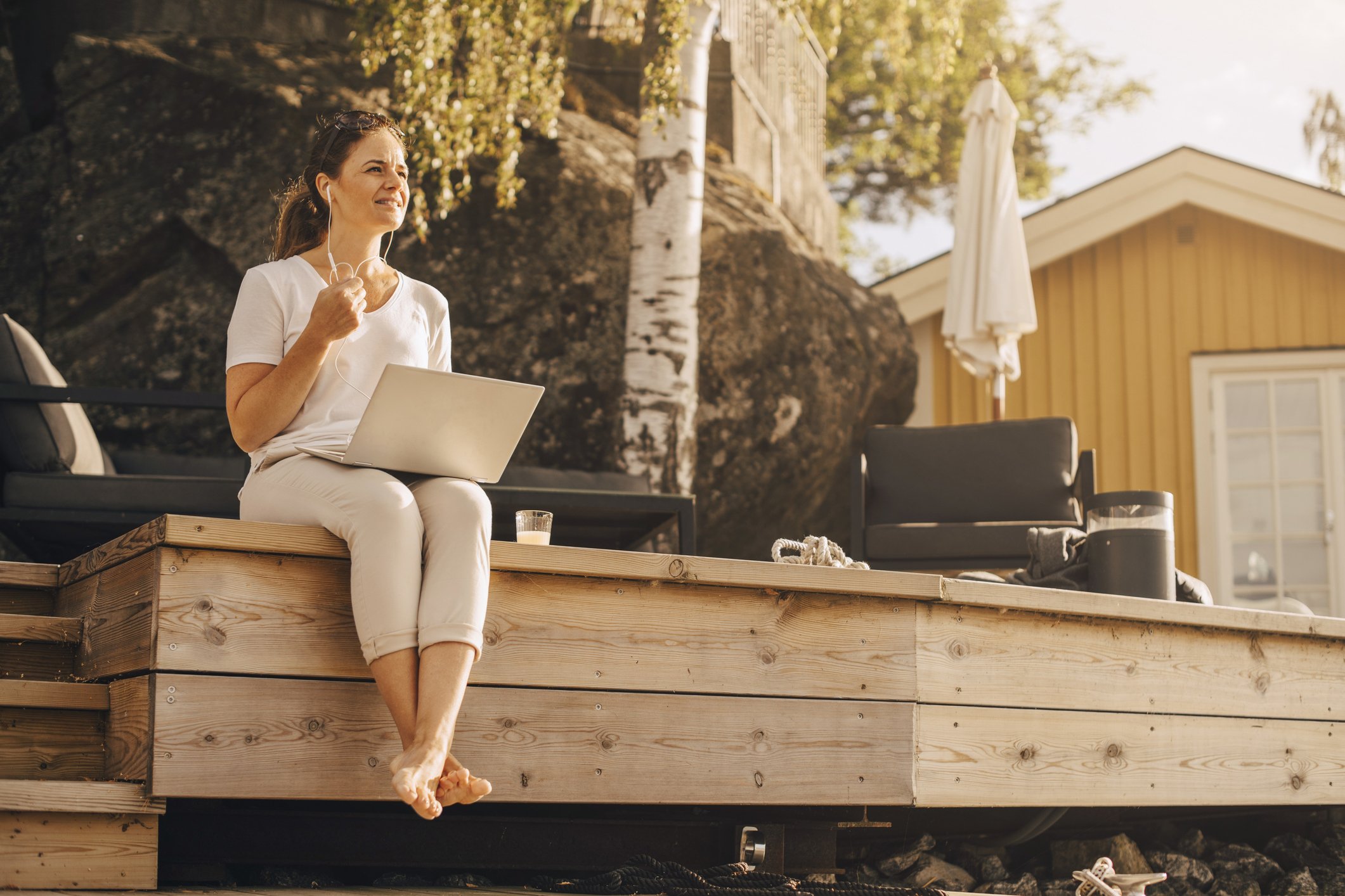 Quer trabalhar de qualquer lugar do mundo? Veja as vagas de home office disponíveis nesta semana