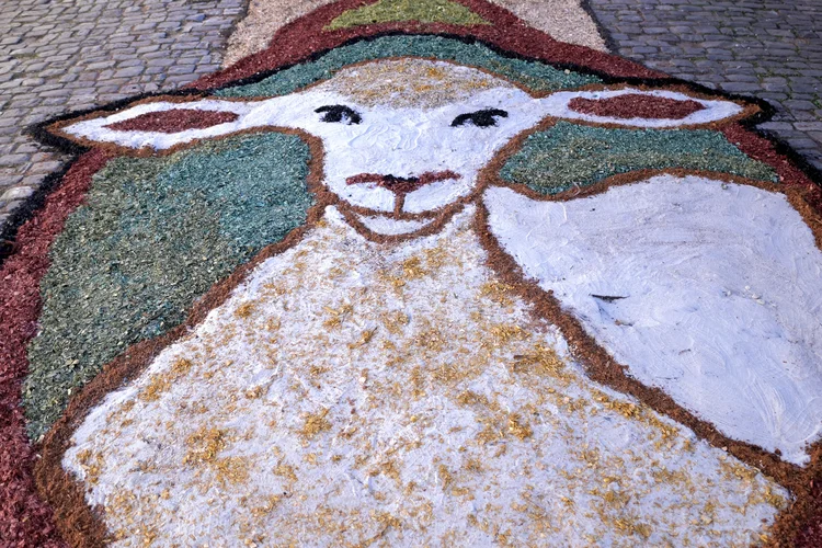 Feriados em 2025: veja quando cai o Corpus Christi (DOUGLAS MAGNO/AFP via Getty Images)