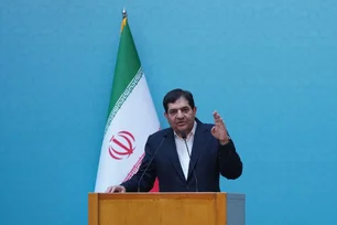 Imagem referente à matéria: Quem assume o governo do Irã após a morte de Ebrahim Raisi?