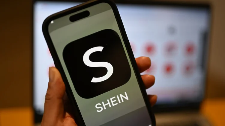 Shein: site de compras será um dos alvos das novas regras do governo americano (Monika Skolimowska/picture alliance /Getty Images)