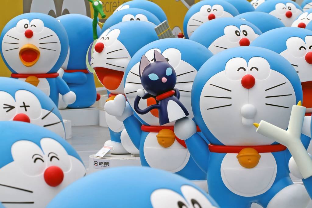 Doraemon? HelloKitty? Vale tudo para invocar chuva em cidade tailandesa
