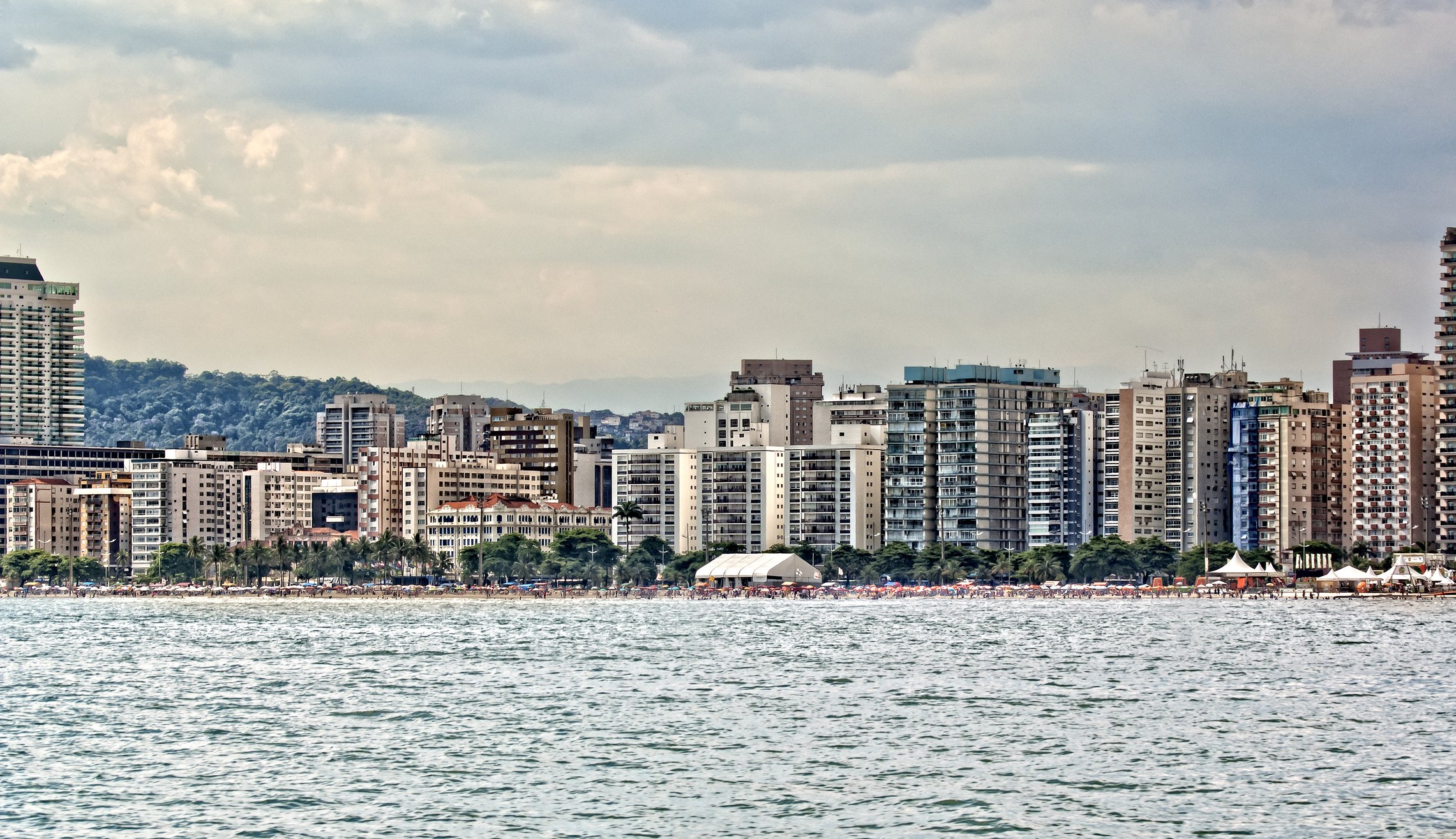 Santos é a terceira cidade mais cara para se viver no Brasil