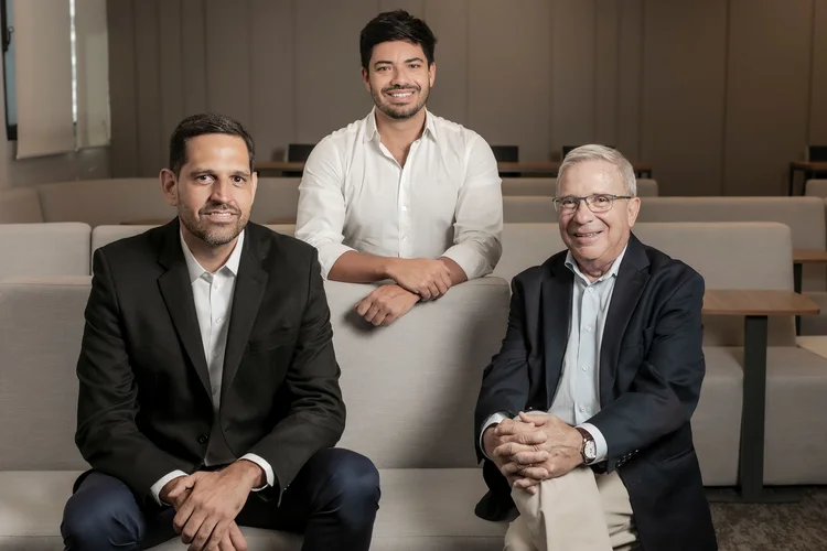 Fernando Ruas, Daniel Lima e Abdala Jamil Abdala, da Francal: da promoção de feiras à construção de um ecossistema completo de serviços voltados para eventos de negócios (FRANCAL/Divulgação)