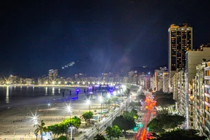 Imagem referente à matéria: Aumento da Cosip pode elevar tributos em até 1.270%, alertam estudos