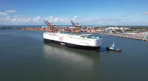 Como é o navio gigante da BYD que trouxe 5,5 mil carros de uma só vez para o Brasil