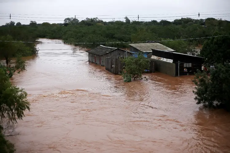 Chuva em RS: forte temporal causou alagamentos em Porto Alegre e em outras regiões da cidade (AFP)