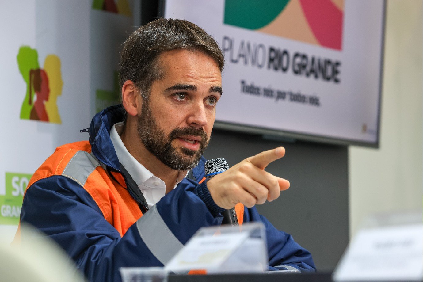 Eduardo Leite defende debate sobre adiamento das eleições municipais no RS