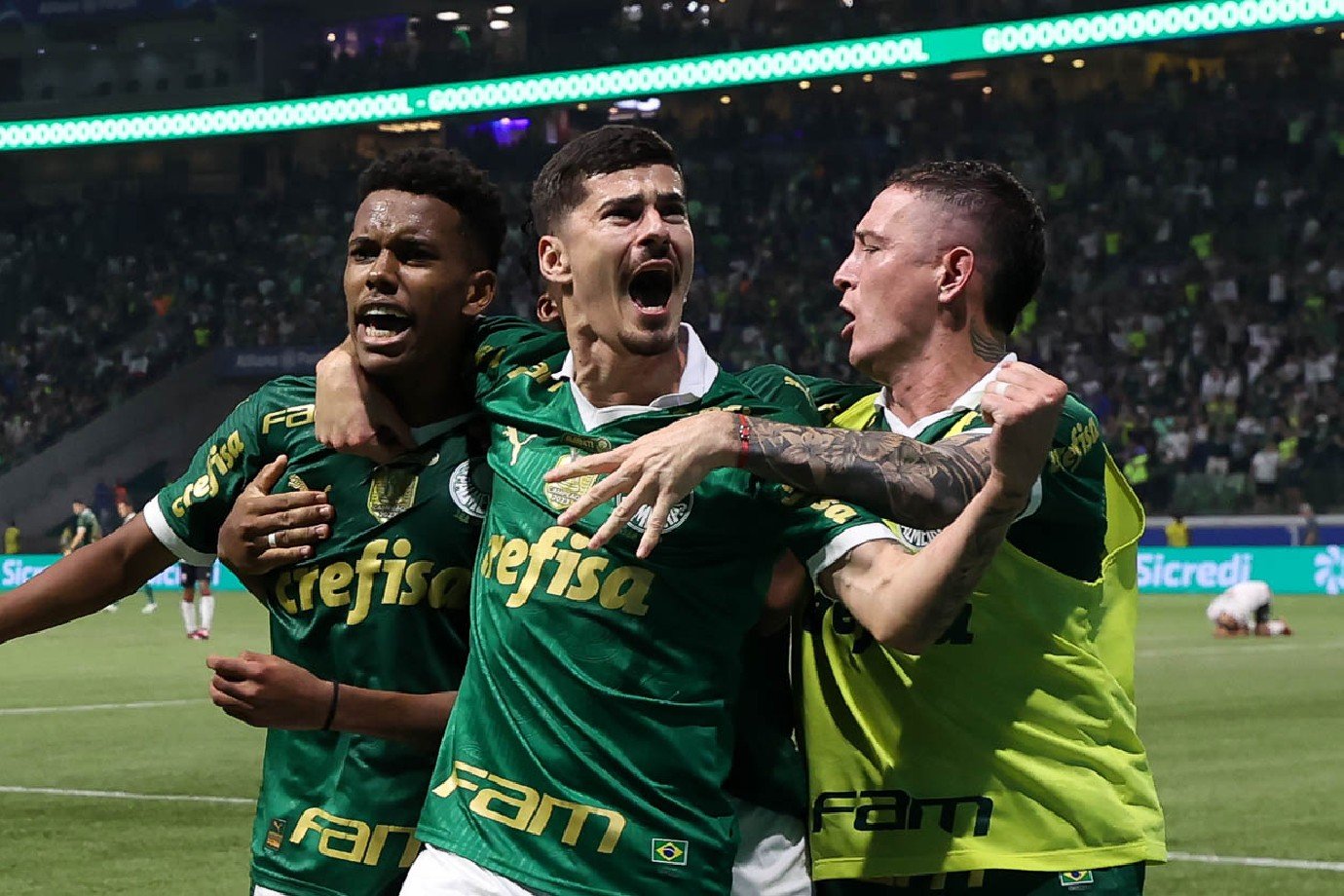 O Palmeiras chega em 3º lugar, com 2263 pontos