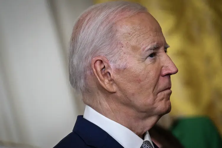 Joe Biden discute possíveis ações de Israel contra o Irã após ataque com mísseis (AFP)