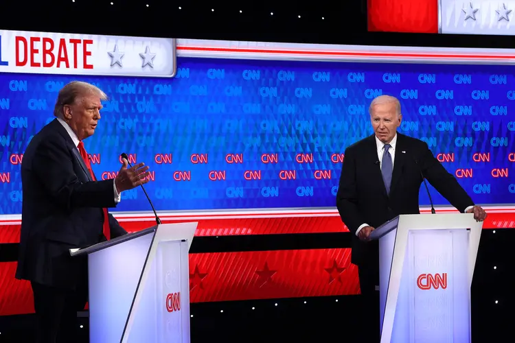 Donald Trump e Joe Biden, durante debate na CNN (Justin Sullivan/AFP)