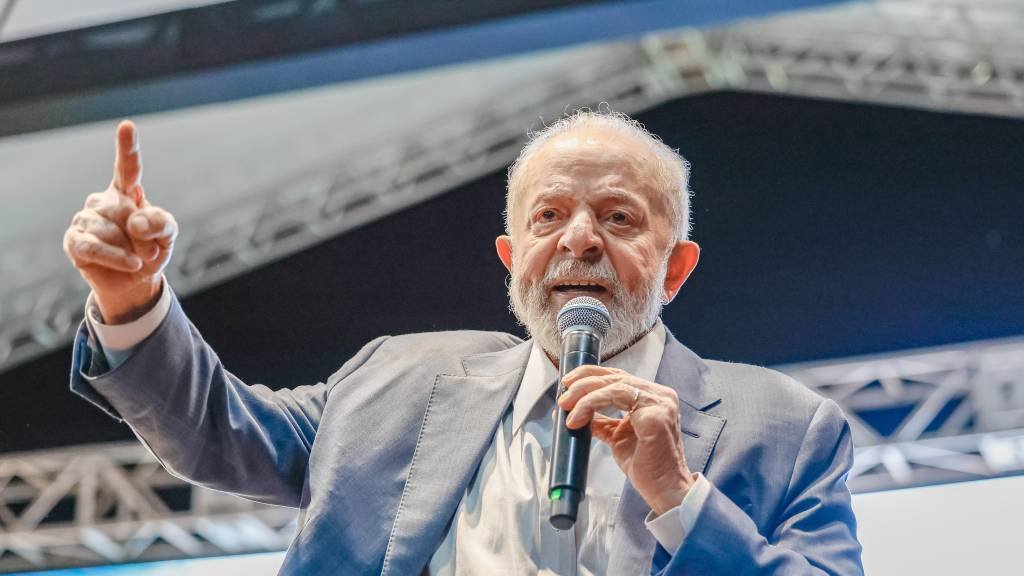 Na cidade de SP, Lula tem 33,6% de avaliação positiva e 38,9% de negativa, diz pesquisa