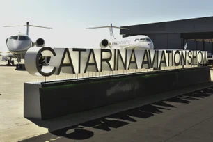 Imagem referente à matéria: Catarina Aviation Show vira queridinho de marcas da aviação, de carro e recebe até barcos