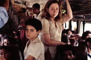 Dia do Cinema Brasileiro: 10 filmes nacionais disponíveis para assistir no streaming