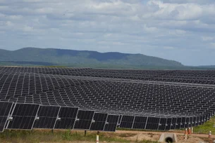 Com R$ 1 bi em investimentos, SPIC inaugura parque solar no Ceará