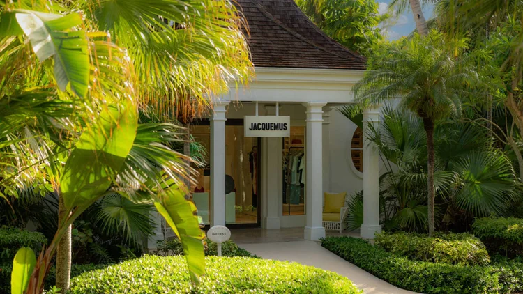 Jacquemus: loja pop up aberta no resort do Four Seasons até 31 de julho (Divulgação/Divulgação)
