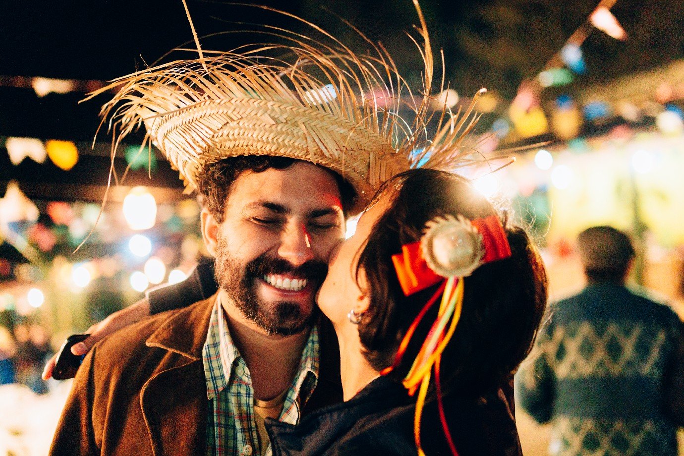 As melhores frases para correio elegante que vão te ajudar a conquistar o 'crush' na Festa Junina