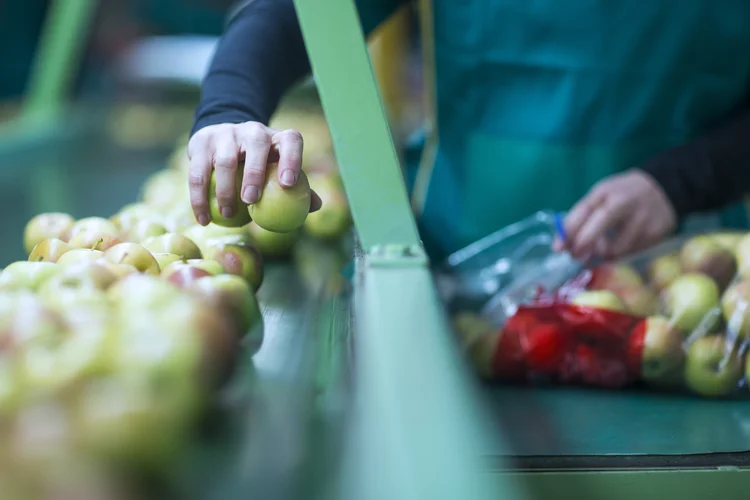 Há menos de dois anos, uma pesquisa da Confederação da Agricultura e Pecuária do Brasil (CNA) revelou que só 41,9% dos produtores rurais sabiam de fato o que é rastreabilidade.