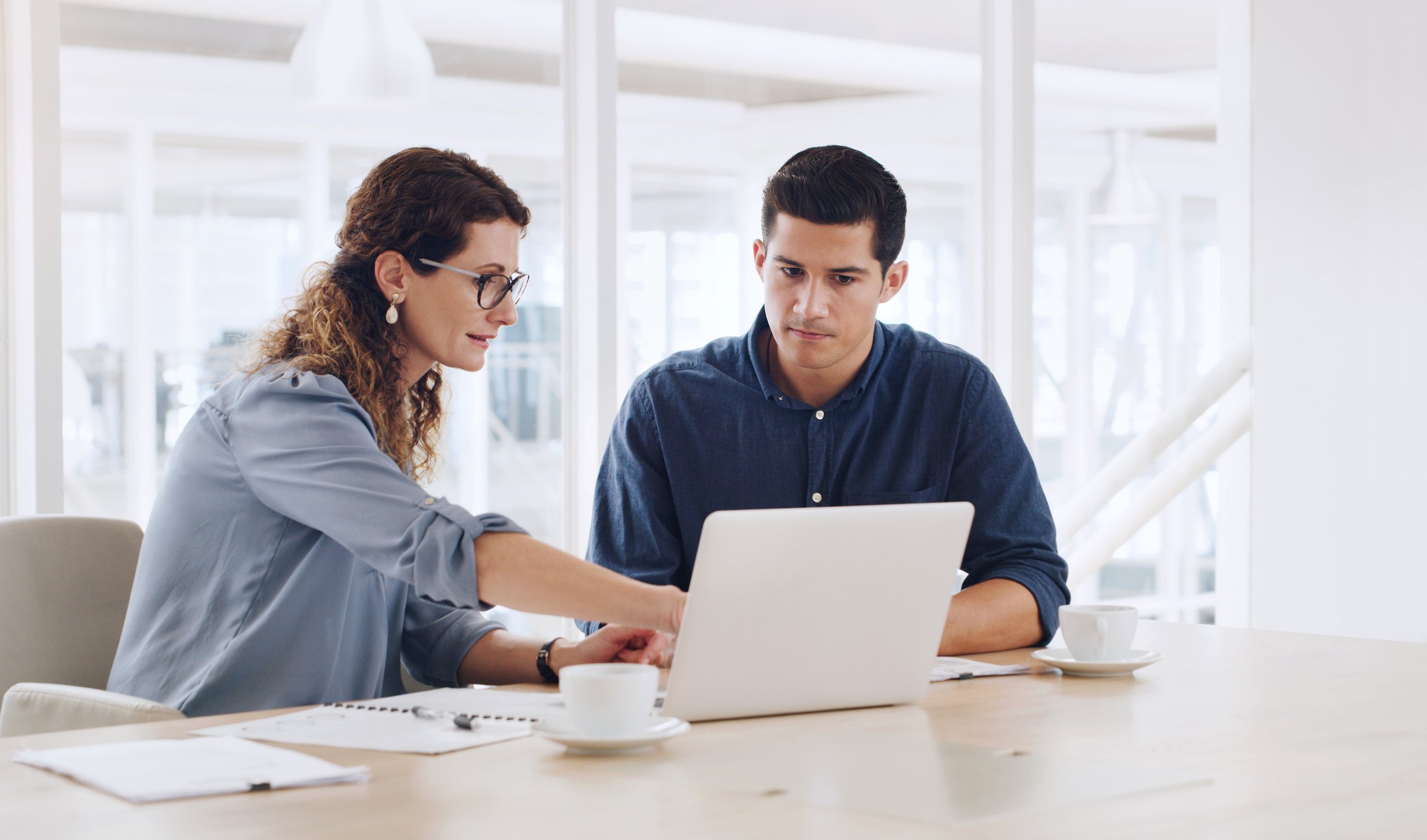 Networking de milhões: A solução para ter o salário ideal pode estar ao seu lado, veja como atrair