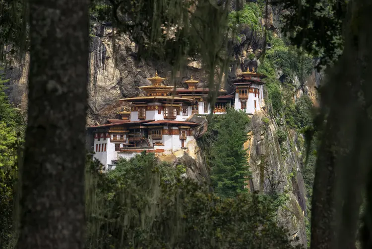Mosteiro Ninho do Tigre, no Butão.