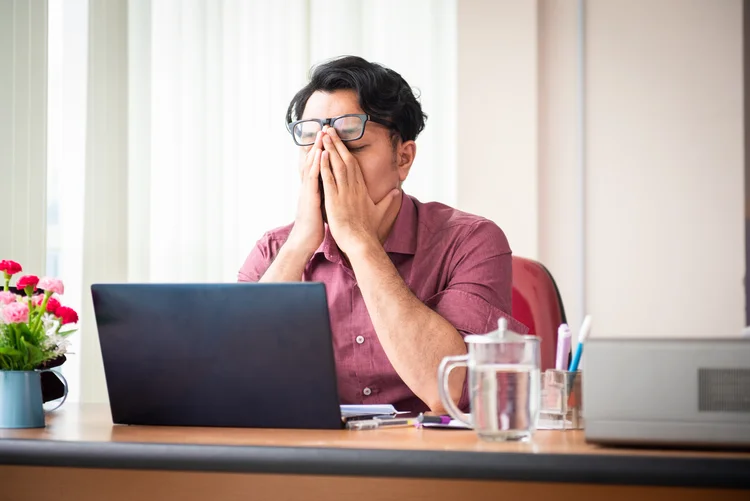 Brasil é o segundo país com mais casos de burnout. (Yasser Chalid/Getty Images)