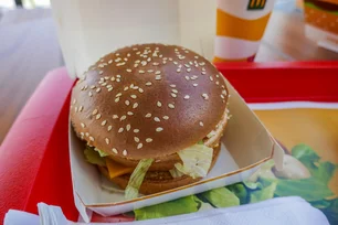 Imagem referente à matéria: Adeus, Big Mac? McDonald's não vai mais poder usar nome na Europa; entenda