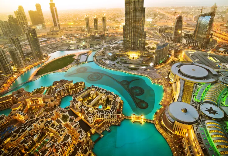 Dubai Mall é um dos maiores complexos de lojas do mundo (Nikada/Getty Images)