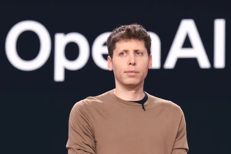 Sam Altman: CEO da OpenAI (JASON REDMOND/Getty Images)