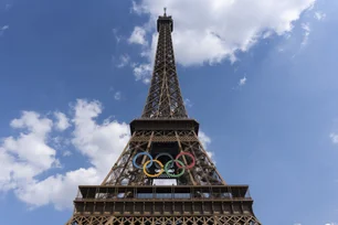 Imagem referente à matéria: Medalha feita de Torre Eiffel e cerimônia no Rio Sena: 10 curiosidades sobre as Olimpíadas de Paris