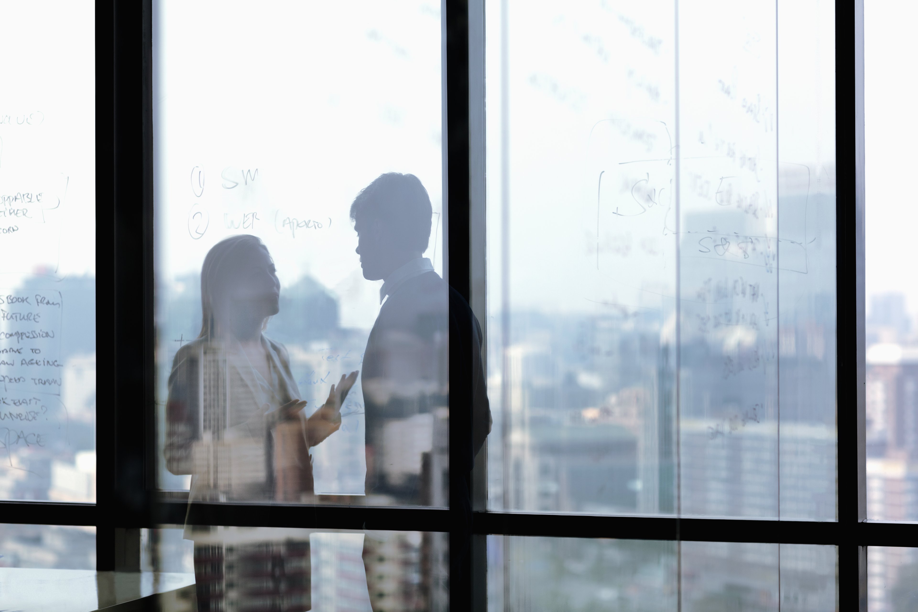 Está sendo ignorado pelo seu chefe? Entenda o que é ghosting no trabalho e como quebrar esse ciclo