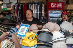 Imagem referente à matéria: Vendas no varejo de bens de consumo social aumentam 3,7% na China