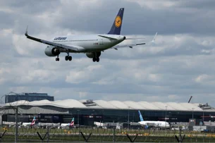Lufthansa aumenta preços de passagens na Europa para cobrir custos ambientais
