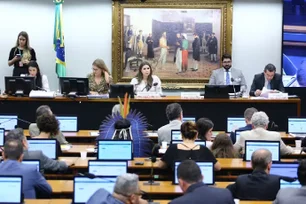 Imagem referente à matéria: PEC das Drogas: governistas conseguem adiamento de votação na CCJ da Câmara