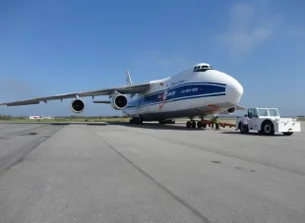 Maior avião de carga do mundo, Antonov AN-124 pousa hoje no Brasil; conheça a aeronove gigante